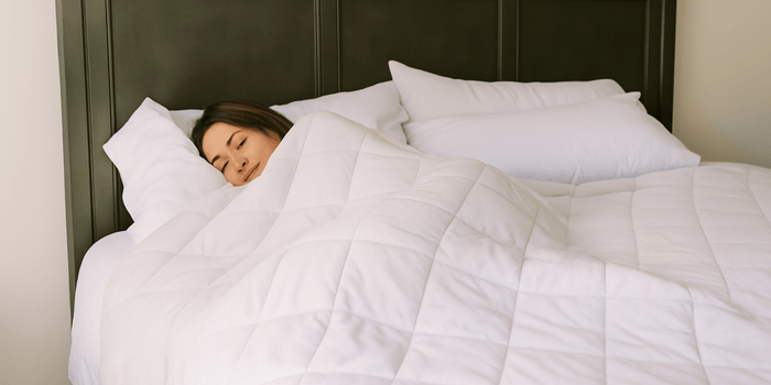 How Heavy Should A Weighted Blanket  Be? A Real Guide for Better Sleep - HomeSmart Products